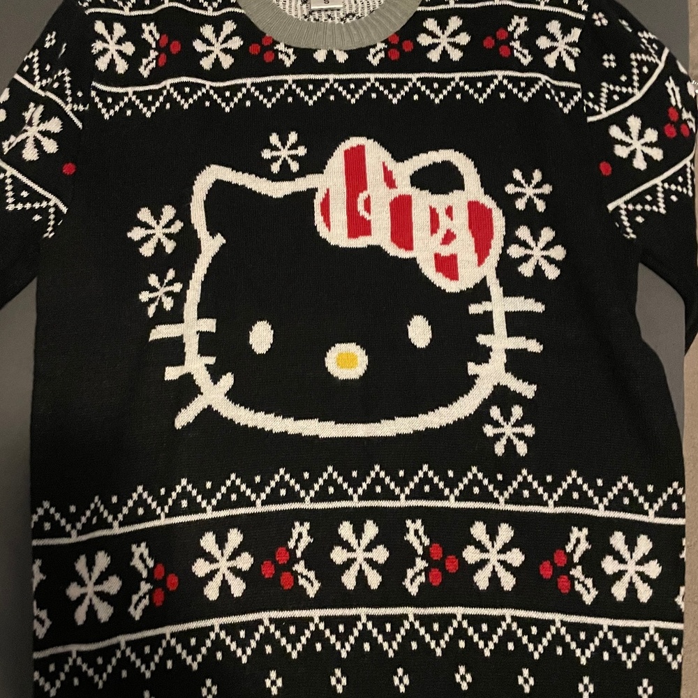 Hello Kitty Christmas Sweater size small